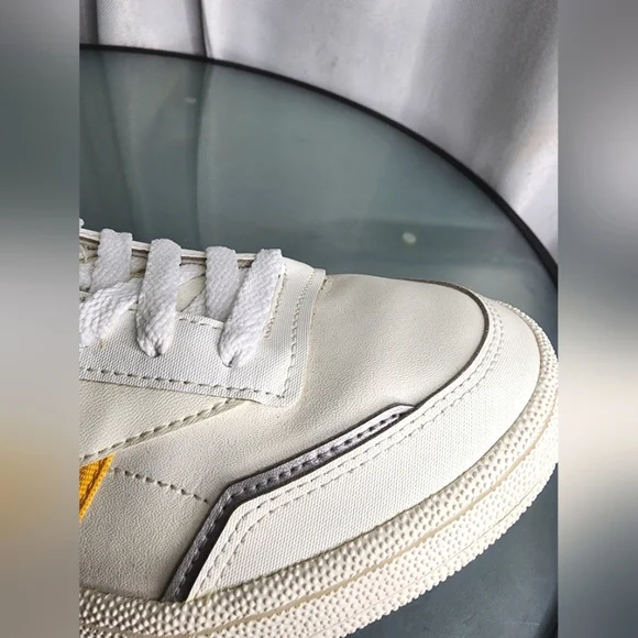 Reebok Club White Blue Yellow Leather Athletic Lace Low Top Shoe Size 6 - Picture 7 of 11